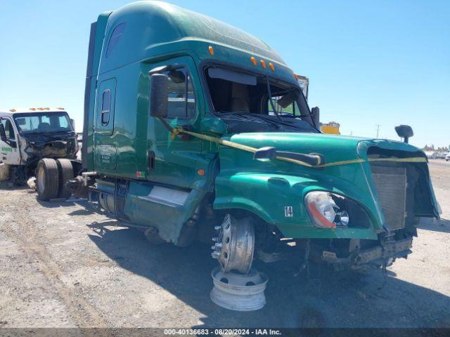  Salvage Freightliner Cascadia 125