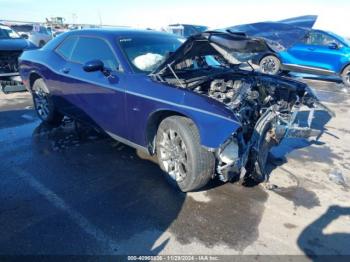  Salvage Dodge Challenger