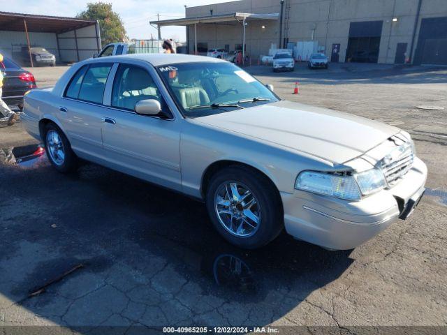  Salvage Ford Crown Victoria