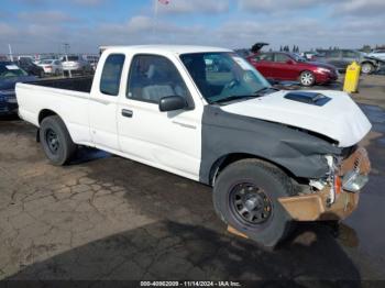  Salvage Toyota Tacoma