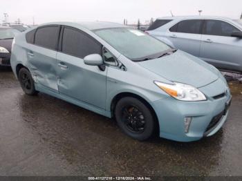  Salvage Toyota Prius