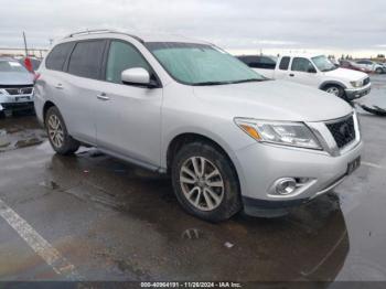  Salvage Nissan Pathfinder