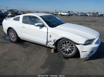  Salvage Ford Mustang