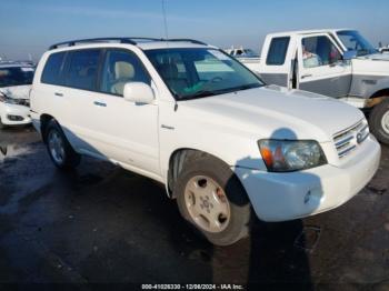  Salvage Toyota Highlander