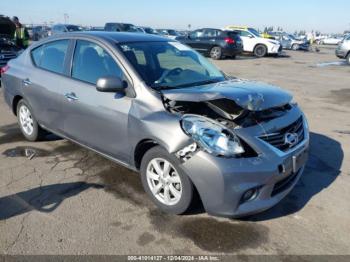  Salvage Nissan Versa