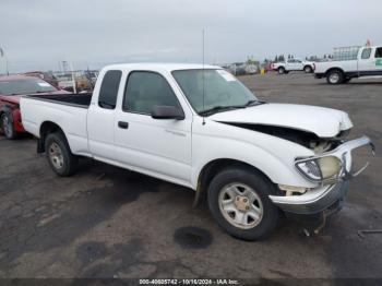  Salvage Toyota Tacoma