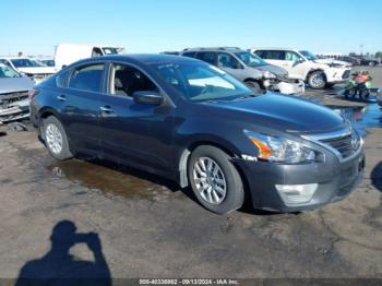  Salvage Nissan Altima