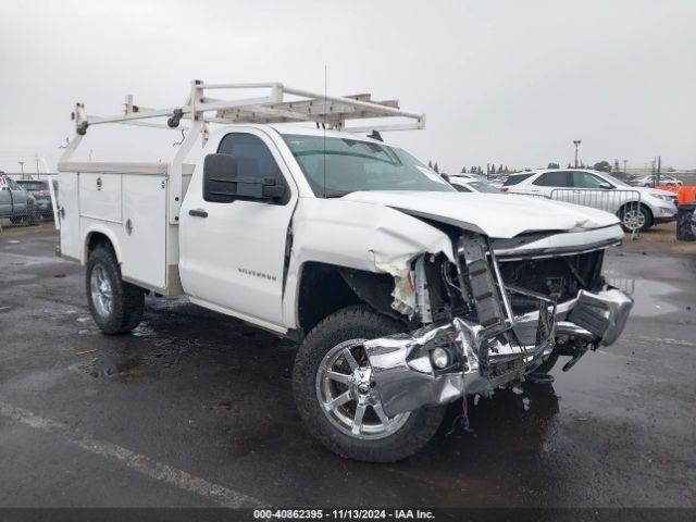  Salvage Chevrolet Silverado 2500