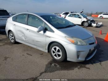  Salvage Toyota Prius