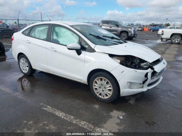  Salvage Ford Fiesta