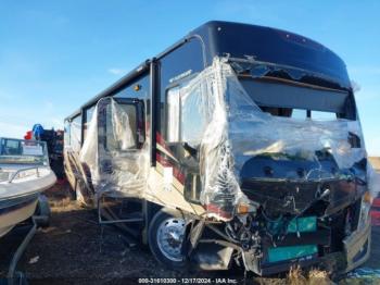  Salvage Freightliner Chassis