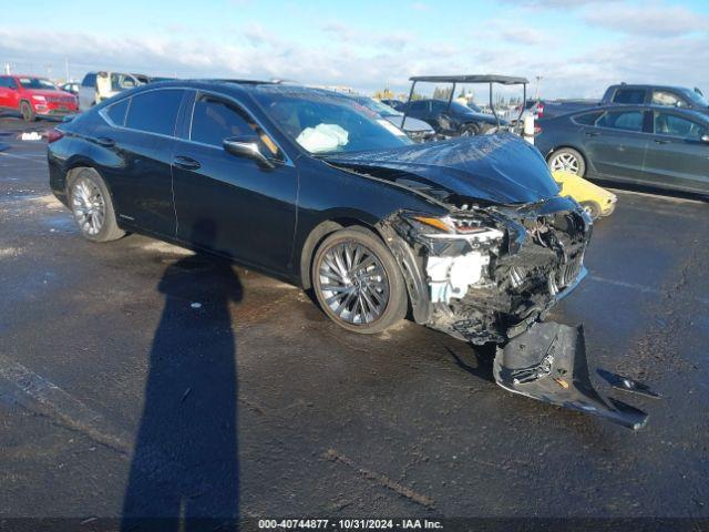  Salvage Lexus Es