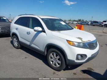  Salvage Kia Sorento