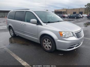  Salvage Chrysler Town & Country