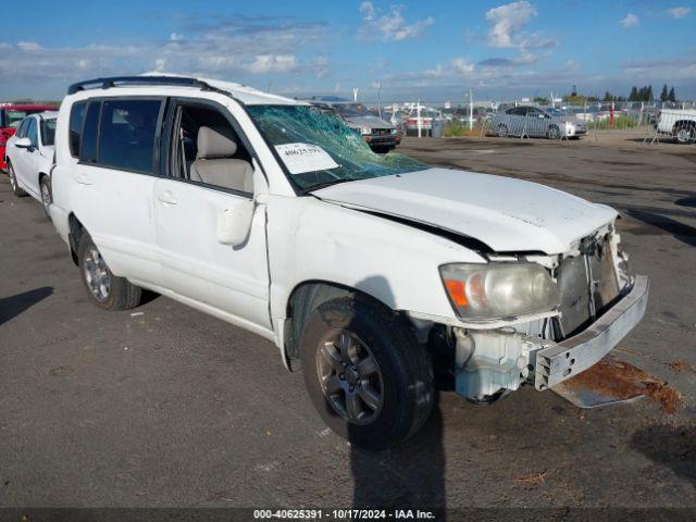  Salvage Toyota Highlander