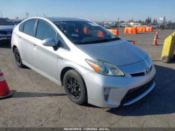  Salvage Toyota Prius