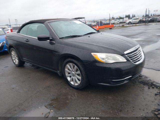  Salvage Chrysler 200