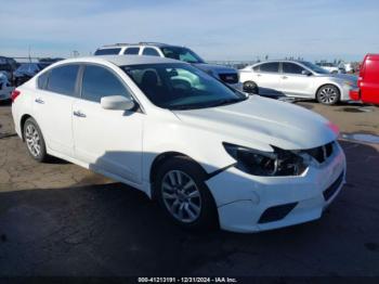  Salvage Nissan Altima