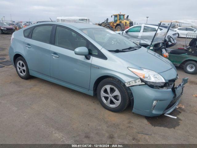  Salvage Toyota Prius