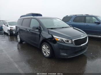  Salvage Kia Sedona