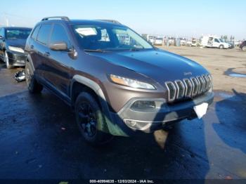  Salvage Jeep Cherokee