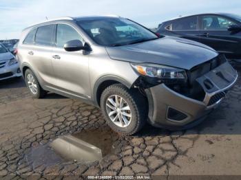  Salvage Kia Sorento