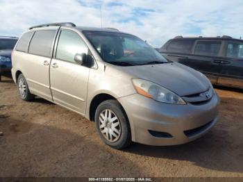  Salvage Toyota Sienna