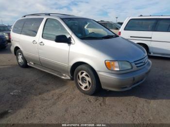  Salvage Toyota Sienna