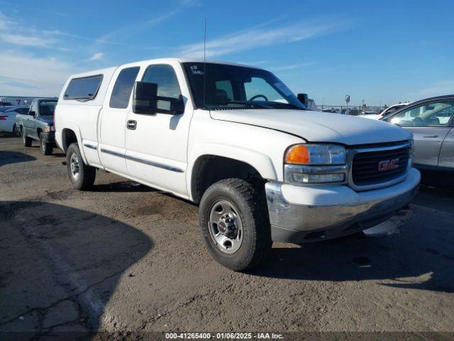  Salvage GMC Sierra 2500