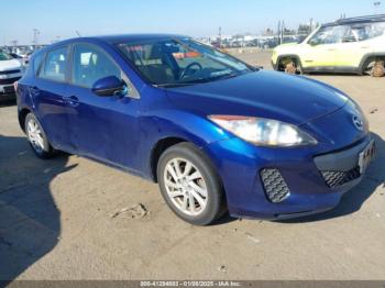  Salvage Mazda Mazda3