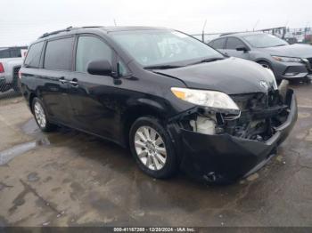  Salvage Toyota Sienna