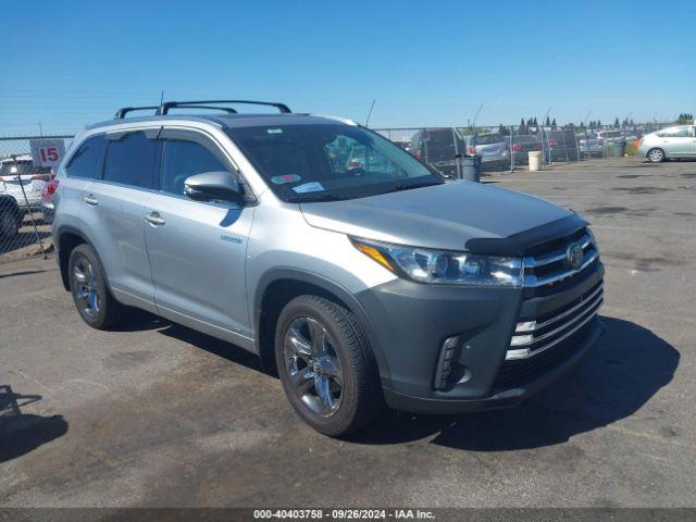  Salvage Toyota Highlander