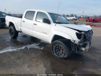  Salvage Toyota Tacoma