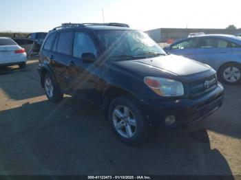  Salvage Toyota RAV4