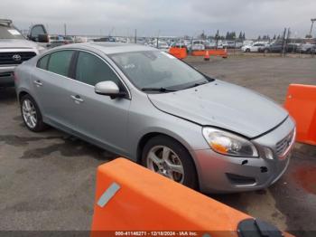  Salvage Volvo S60