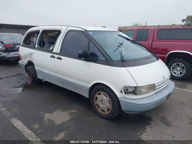  Salvage Toyota Previa