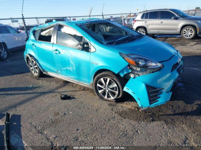  Salvage Toyota Prius c