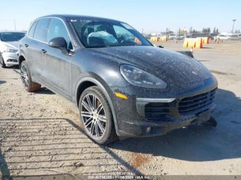  Salvage Porsche Cayenne