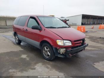  Salvage Toyota Sienna