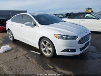  Salvage Ford Fusion