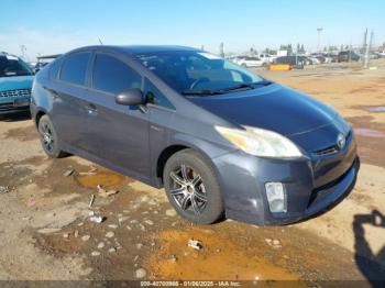  Salvage Toyota Prius