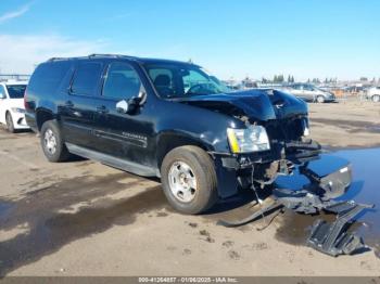  Salvage Chevrolet Suburban 1500