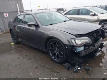  Salvage Chrysler 300