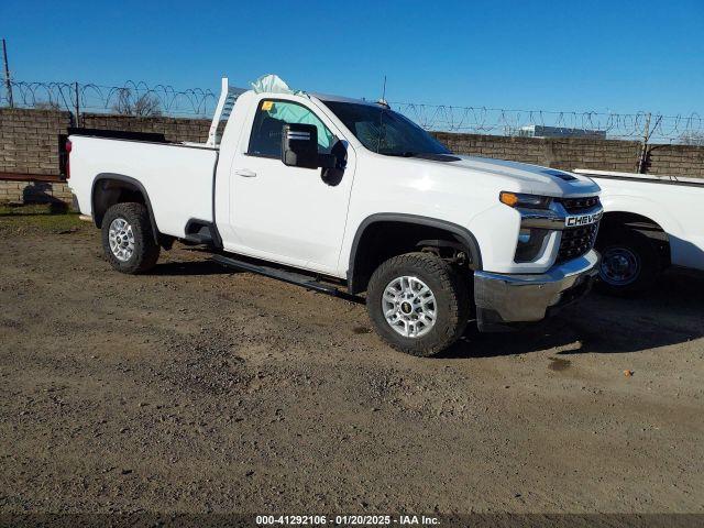  Salvage Chevrolet Silverado 2500