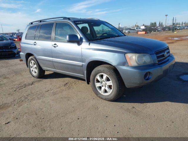  Salvage Toyota Highlander