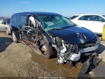  Salvage Chrysler Voyager