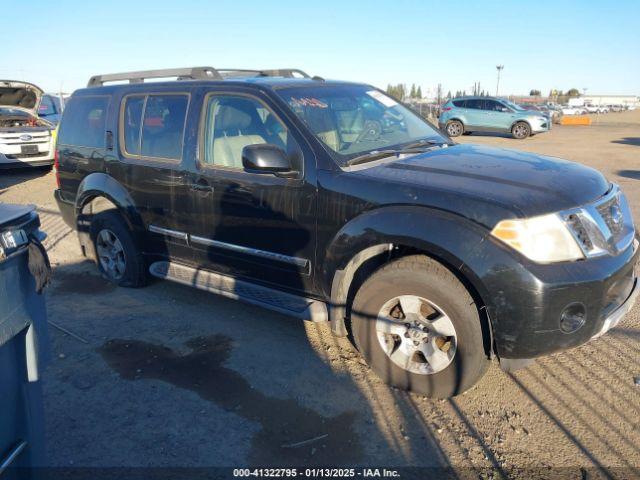  Salvage Nissan Pathfinder