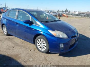  Salvage Toyota Prius