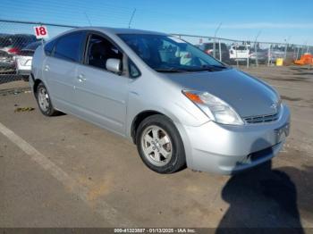  Salvage Toyota Prius