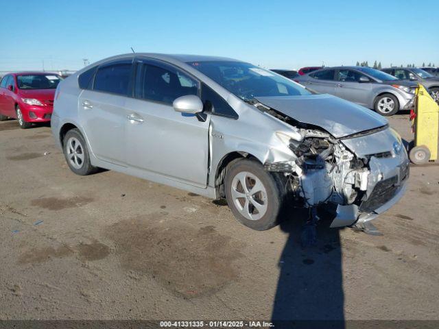  Salvage Toyota Prius